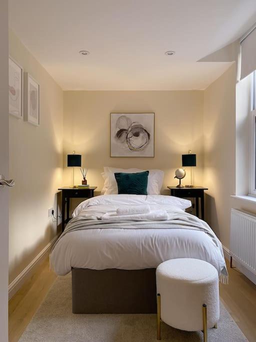 Beautiful & Cosy 4 Bedroom Todmorden